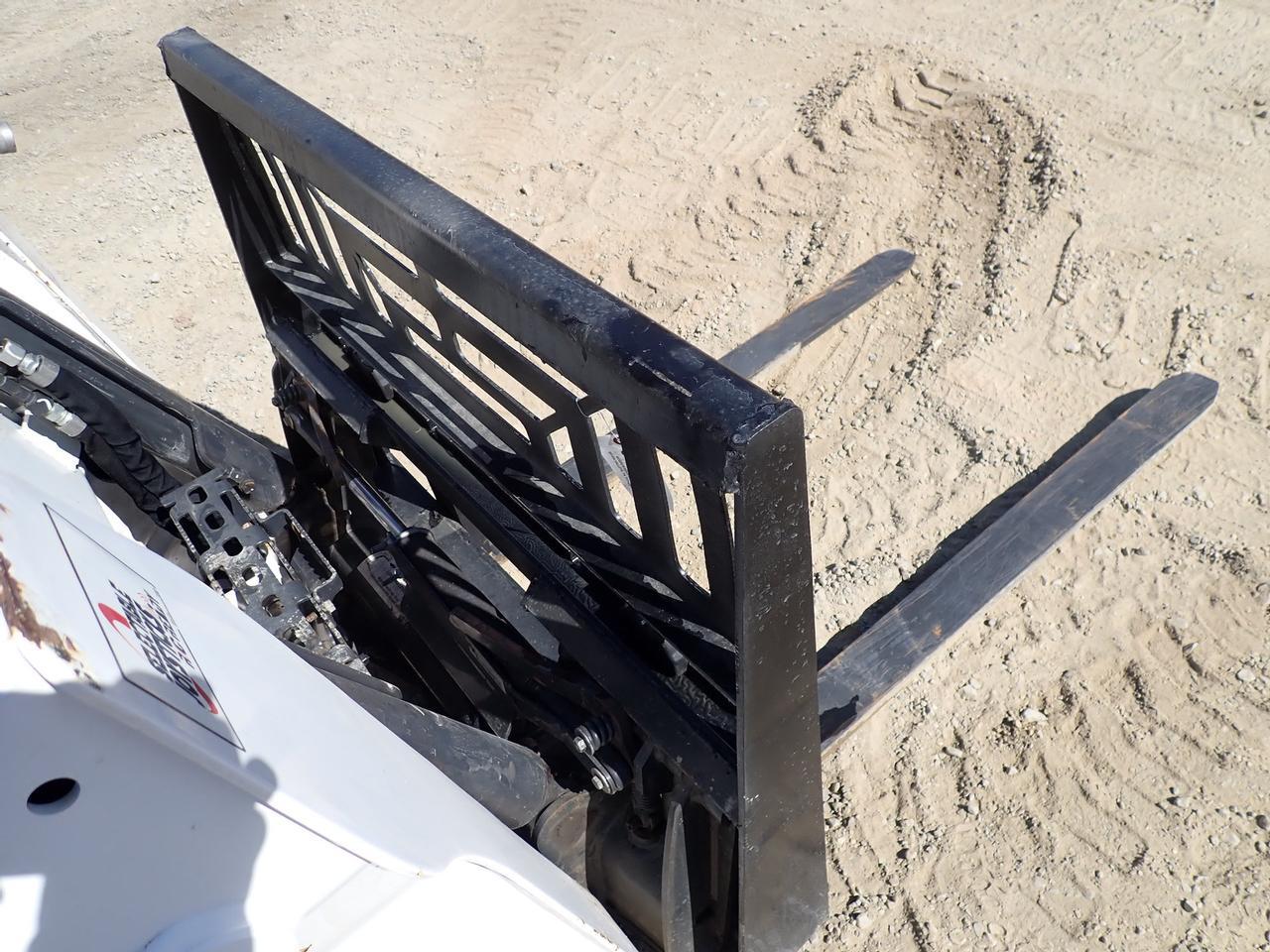 Wildcat 48" Skid Steer Pallet Forks