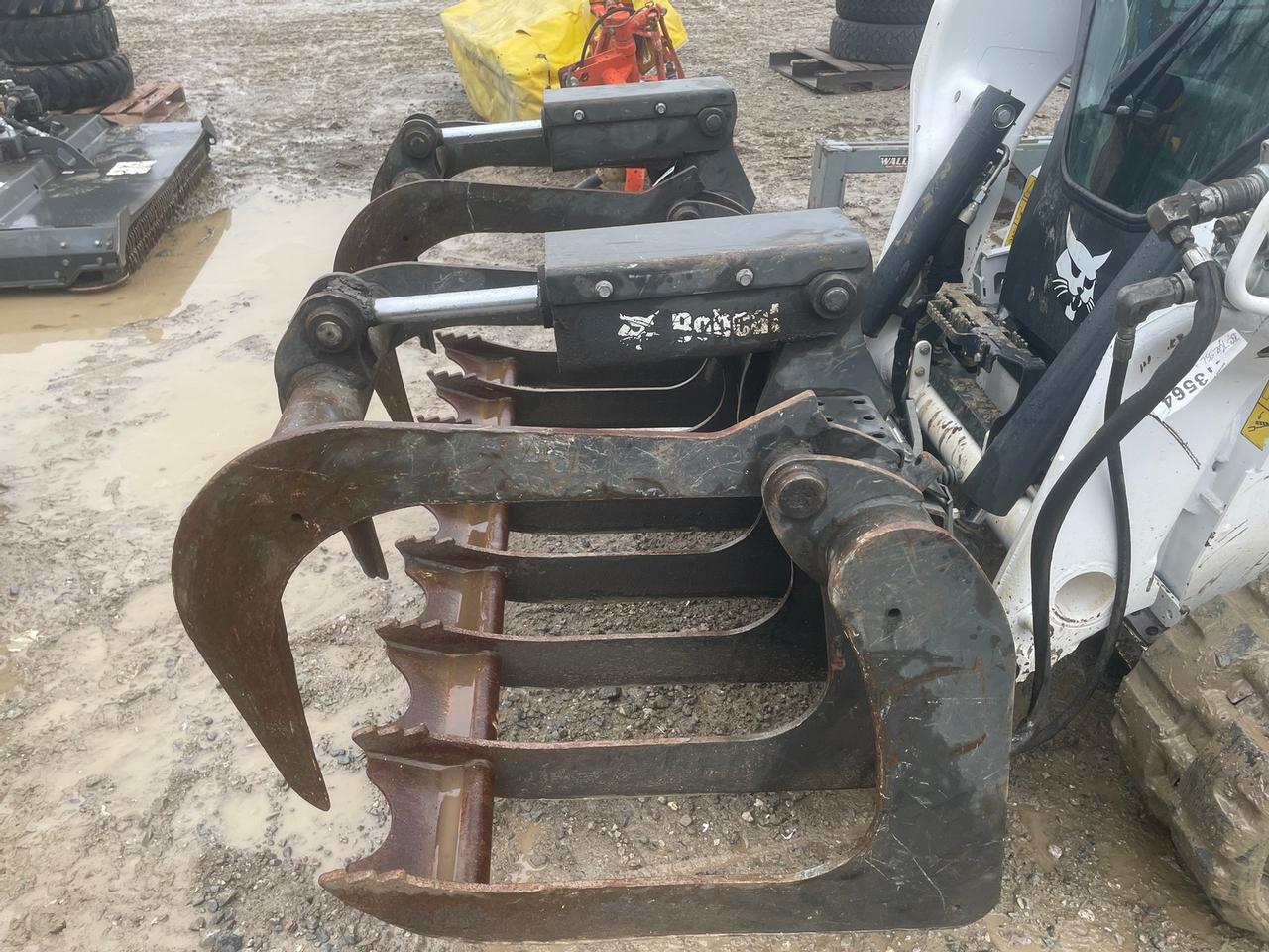 Bobcat 66” Root Grapple Bucket