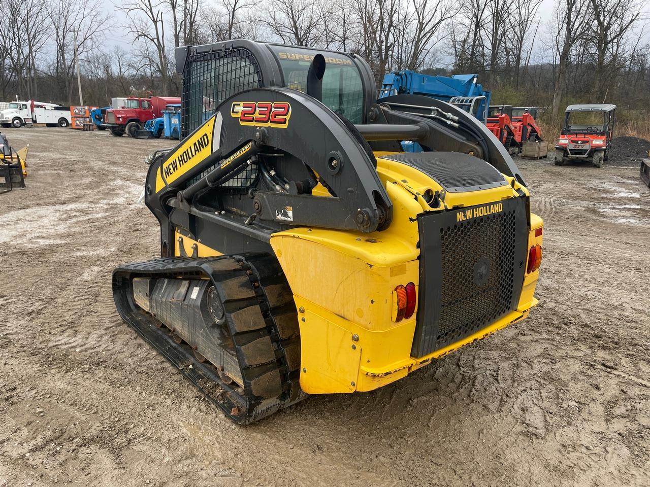 2015 New Holland C232 Skid Steer Loader