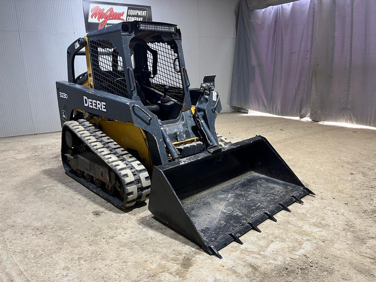 2012 John Deere 323D Skid Steer Loader