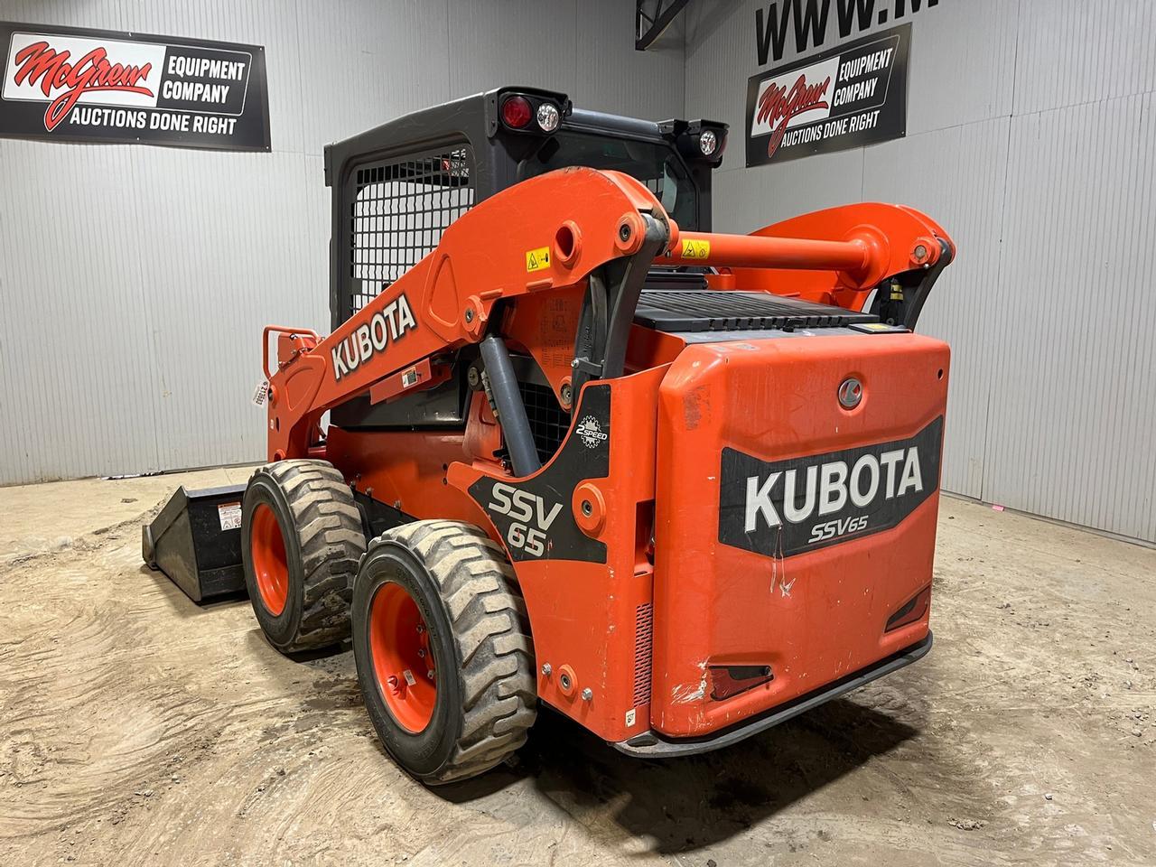 2016 Kubota SSV65 Skid Steer Loader