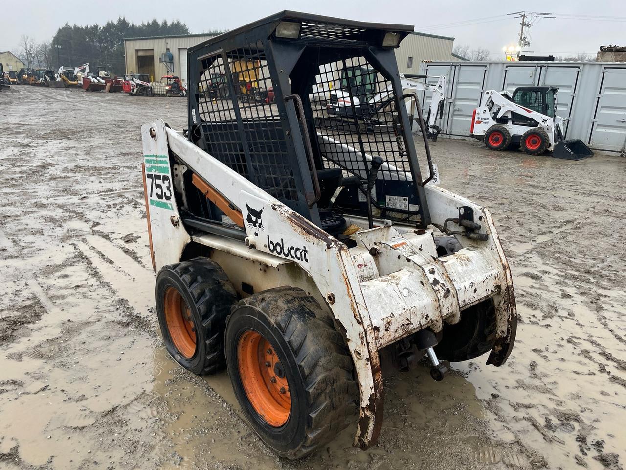 Bobcat 753 Skid Steer Loader