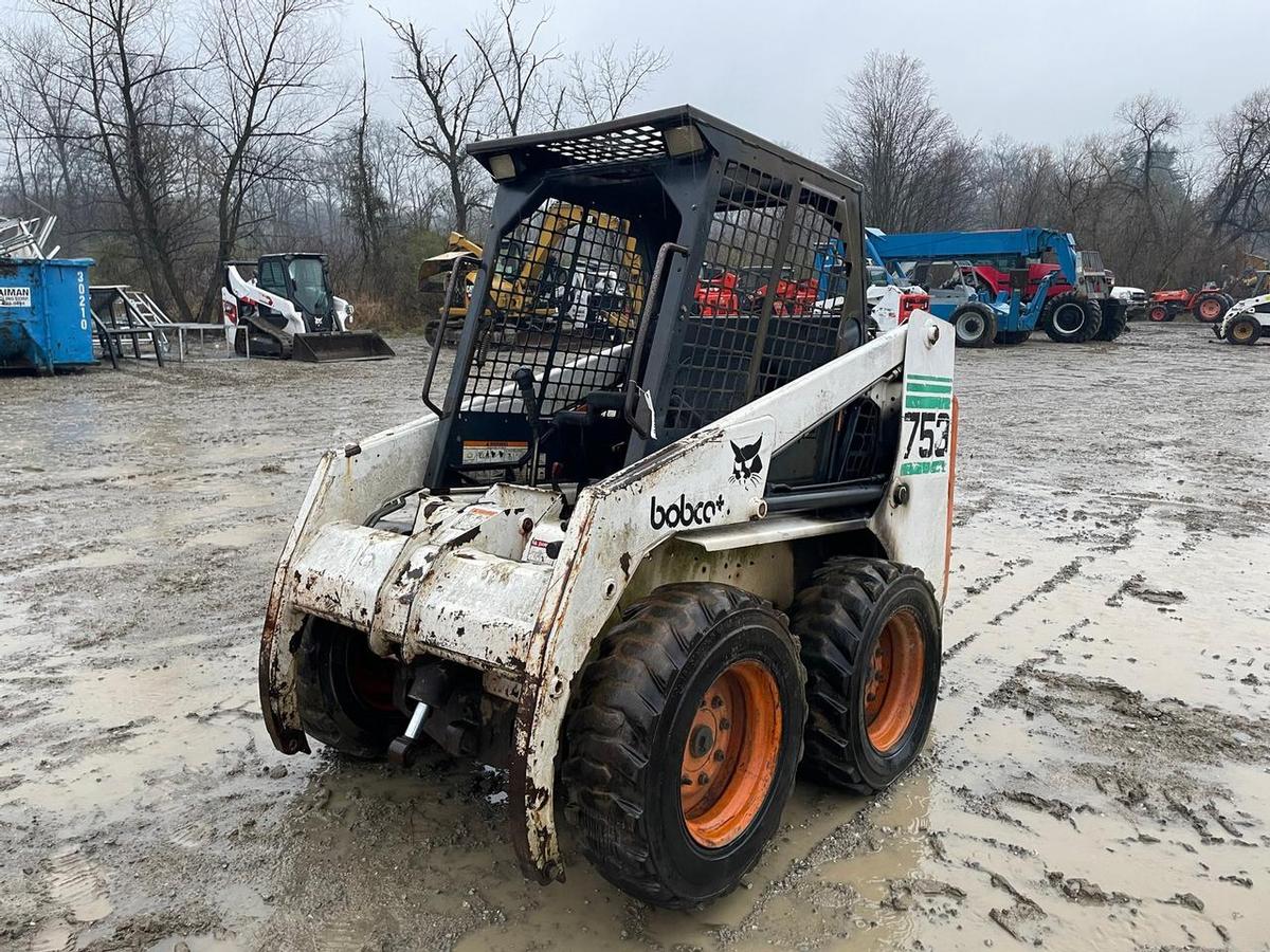 Bobcat 753 Skid Steer Loader