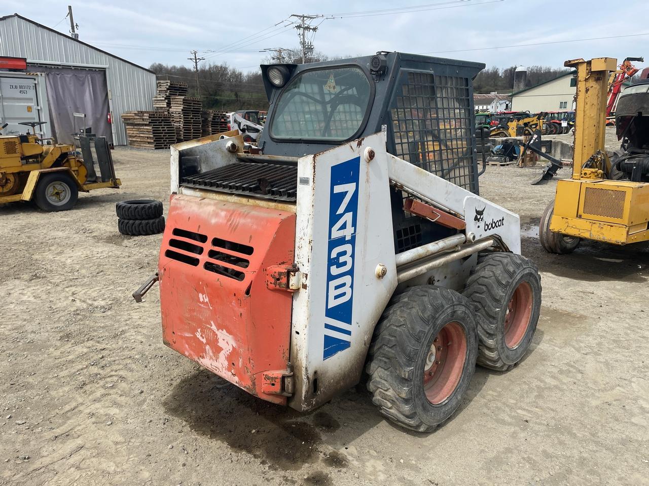 Bobcat 743B Skid Steer Loader