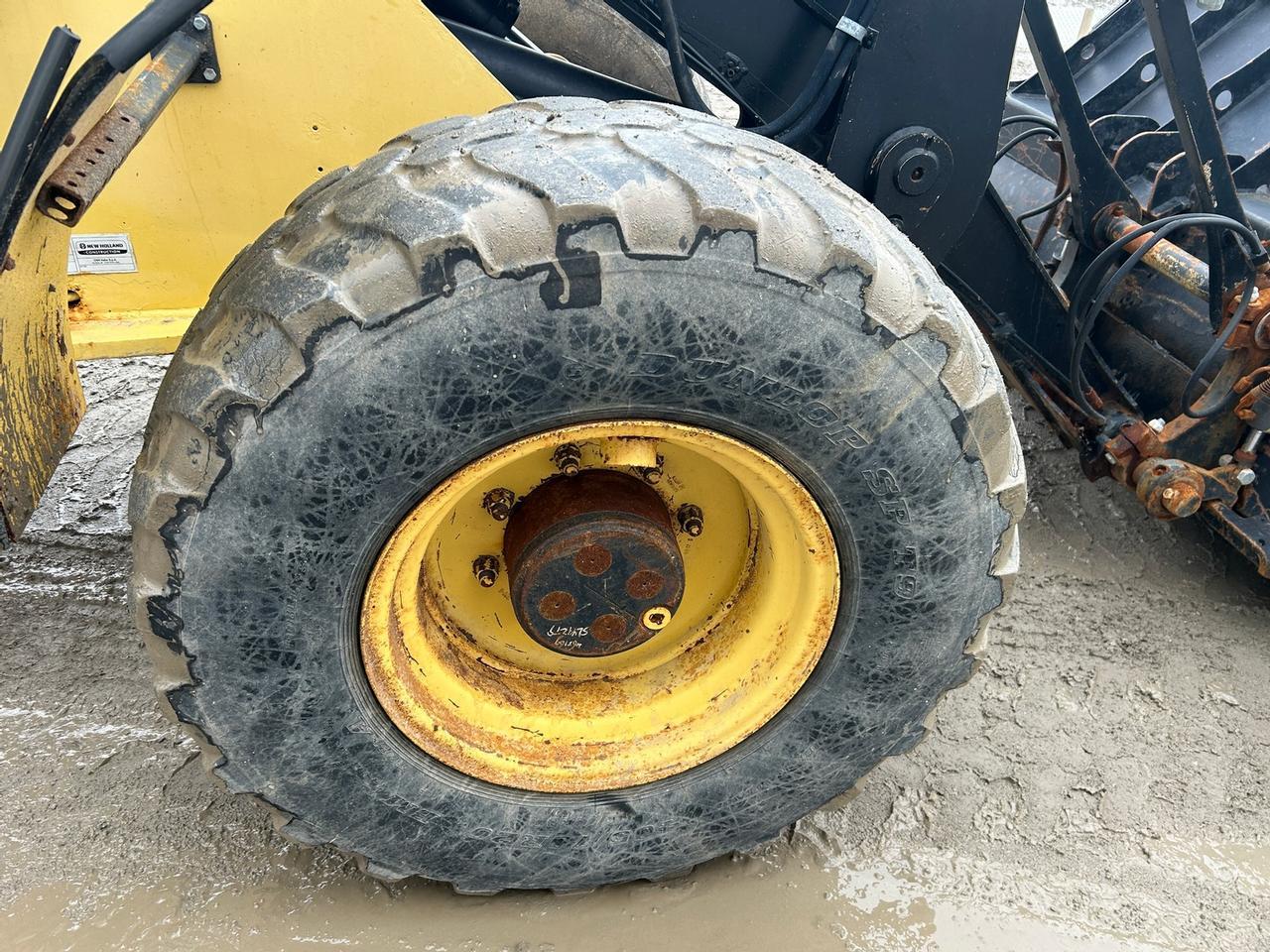 2011 New Holland W80B TC Mini Wheel Loader