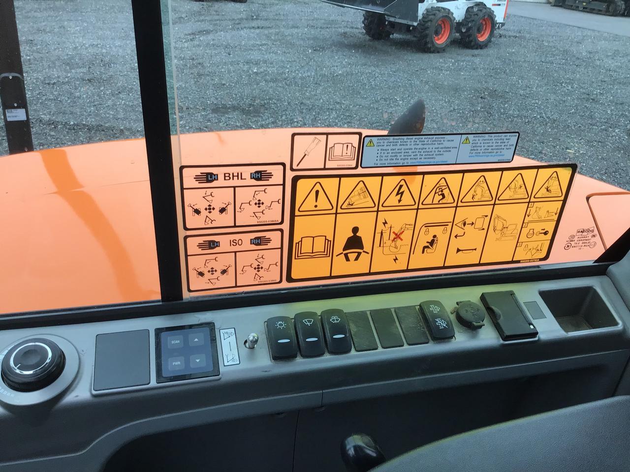 2022 Doosan DX63-3 Midi Excavator