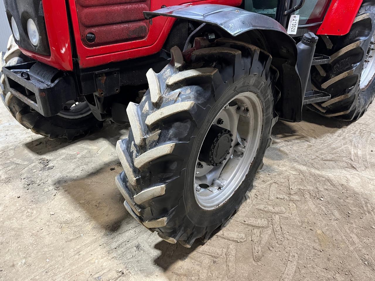 Massey Ferguson 5435 Tractor