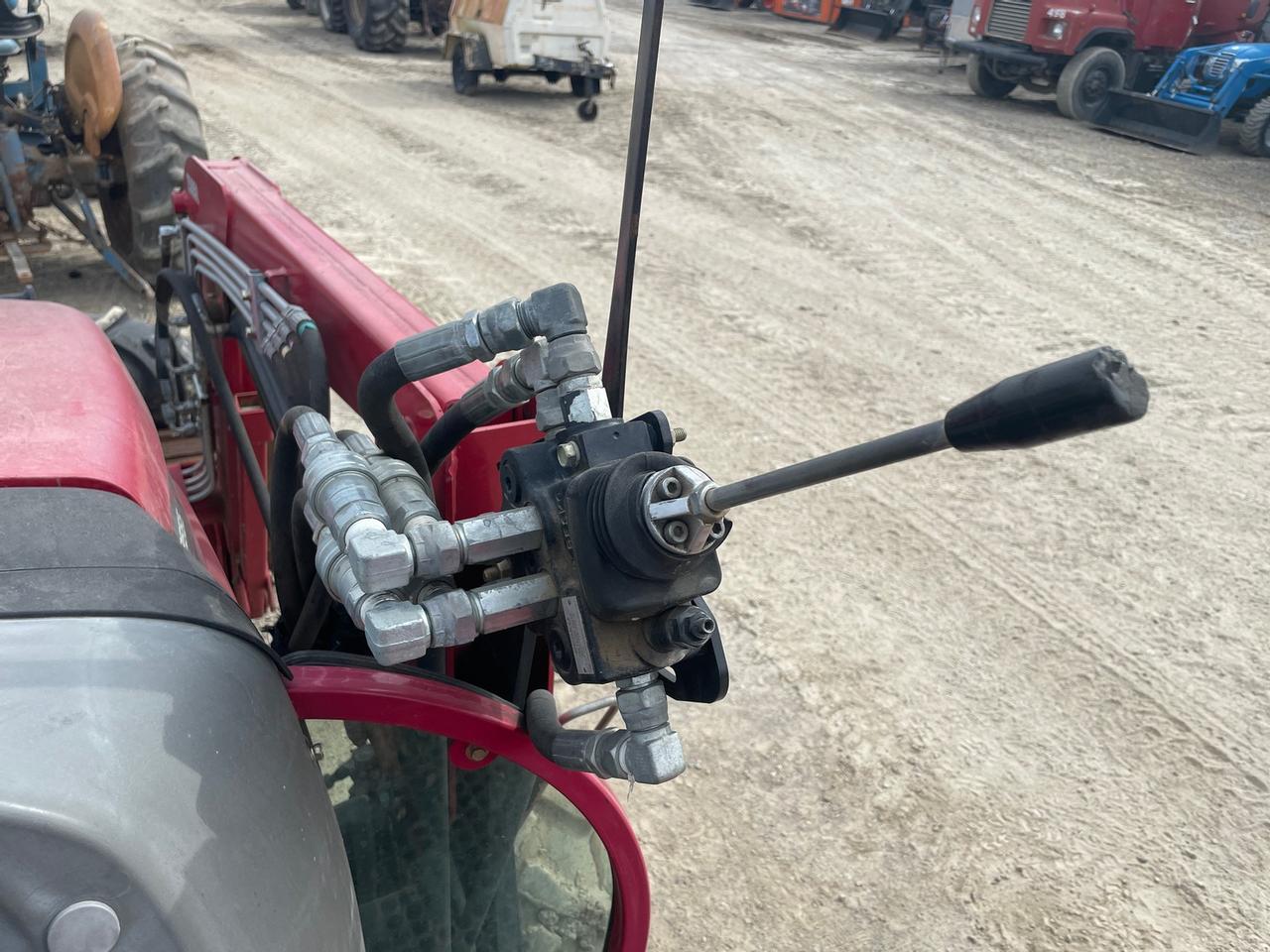 Mahindra 2555 Tractor with Loader