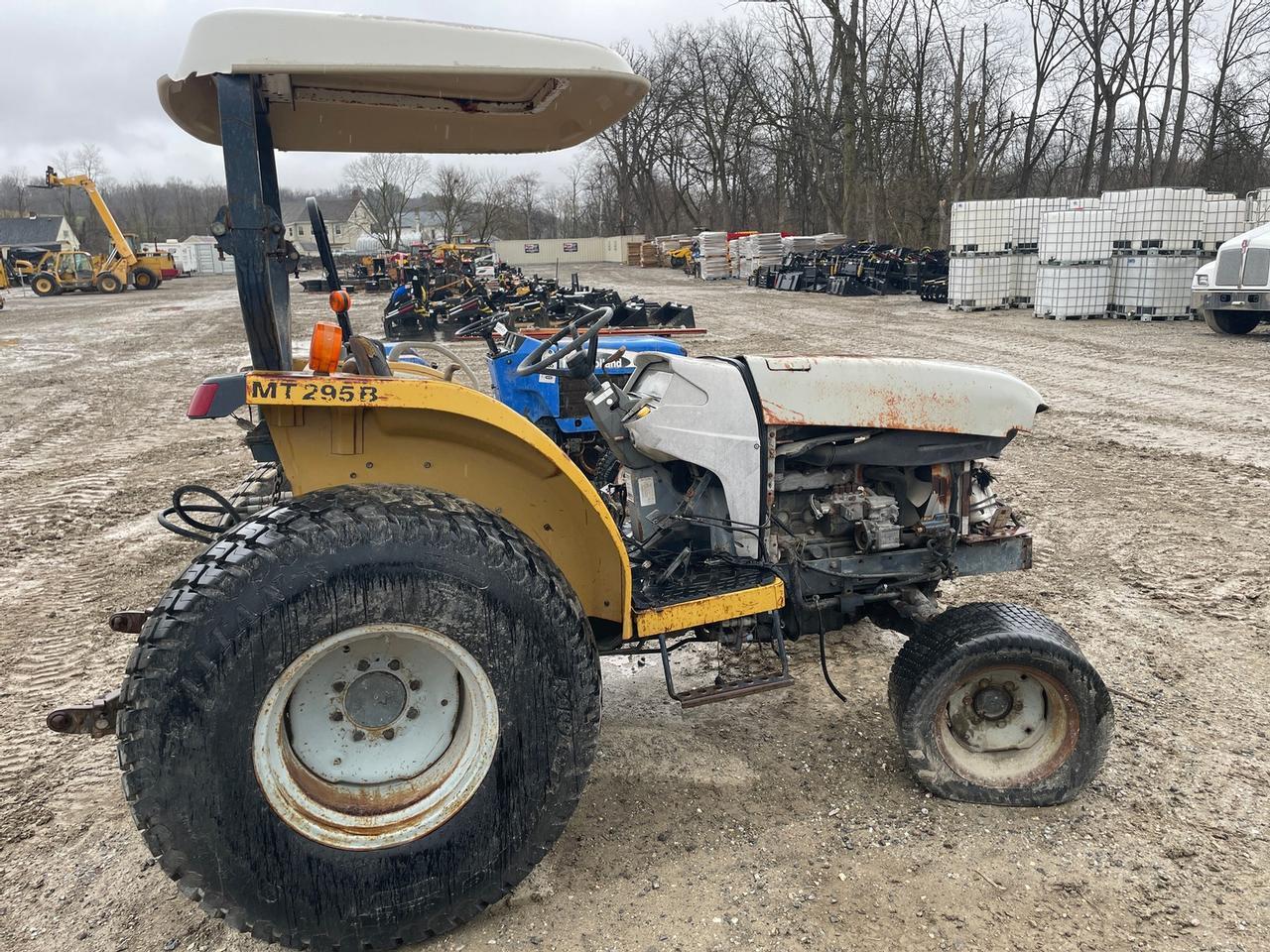 Challenger MT295B Tractor