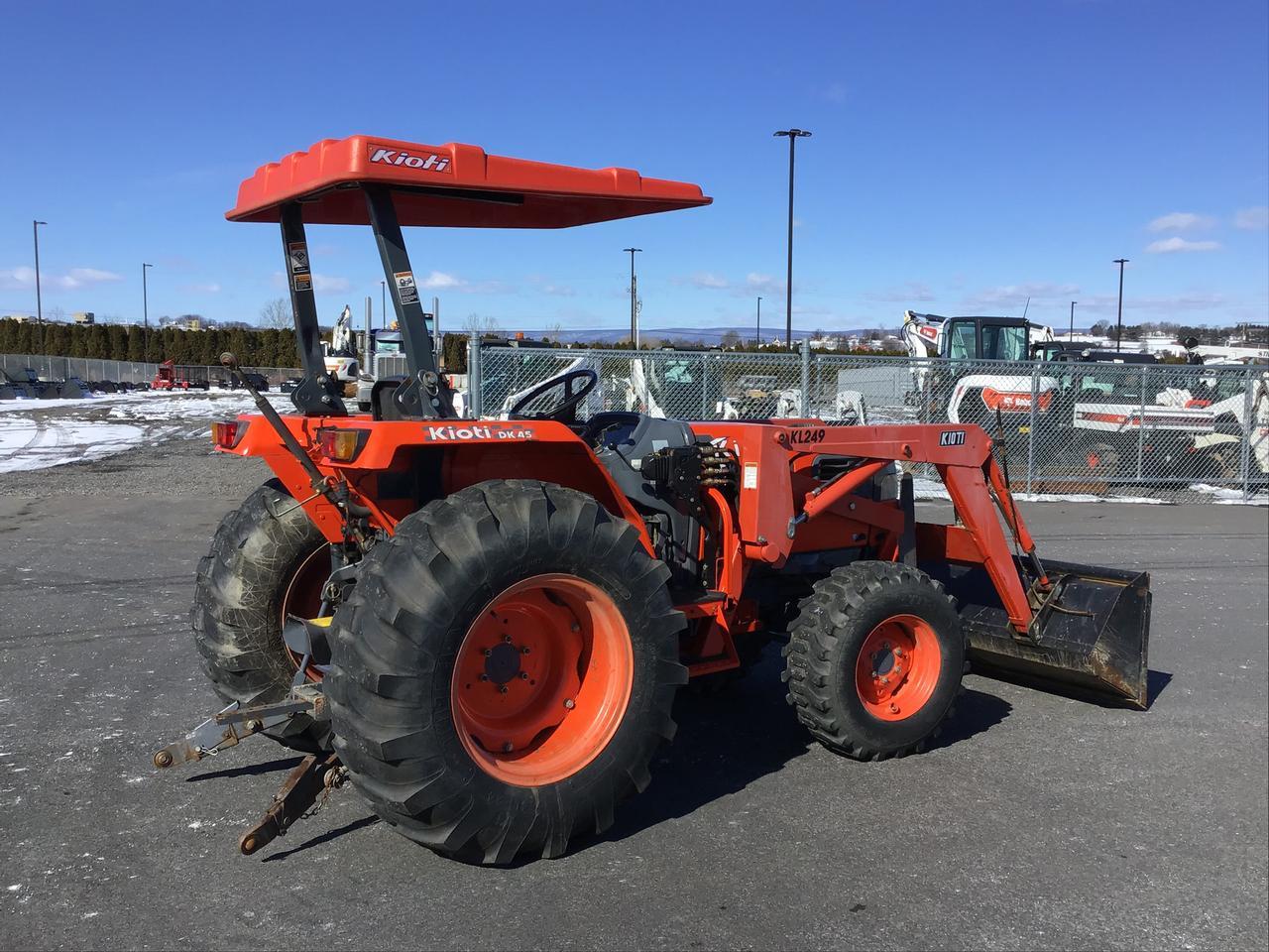 Kioti DK45 Compact Tractor with Loader