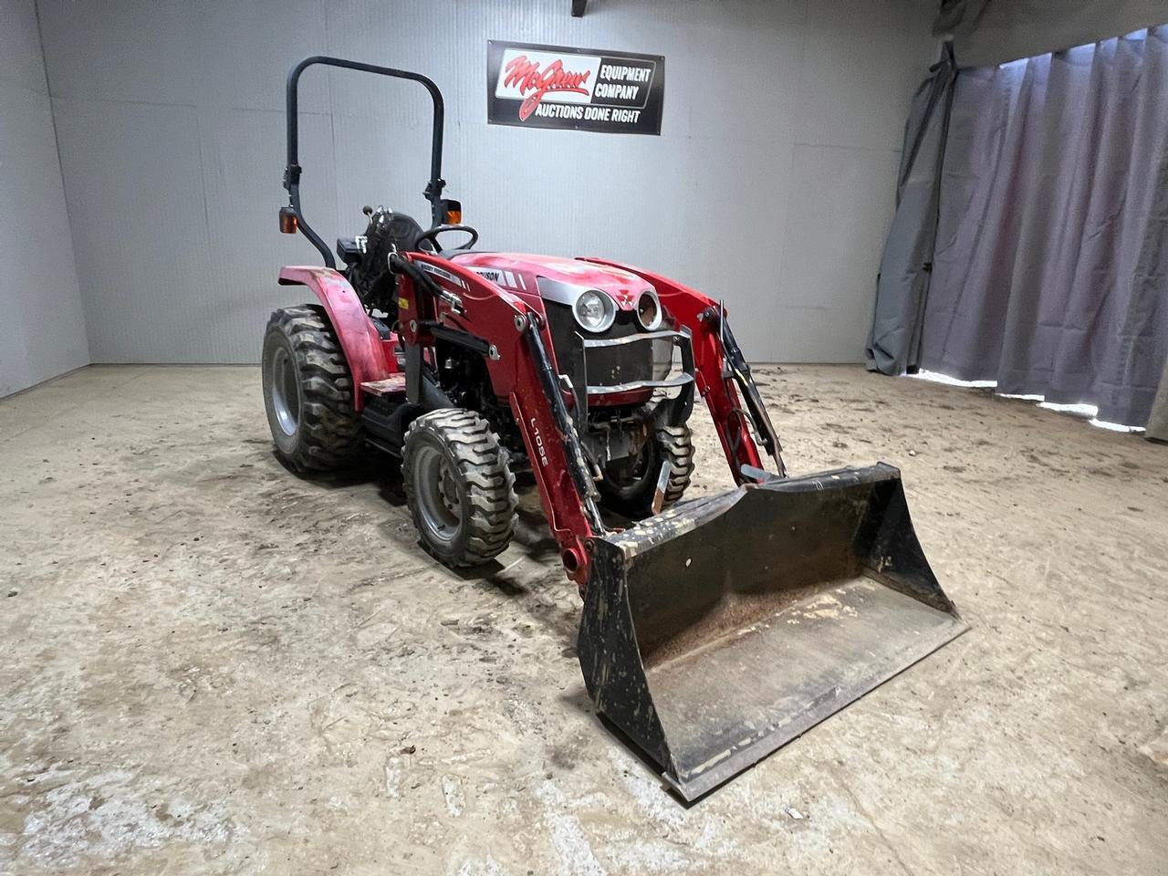 2016 Massey Ferguson 1739E Utility Tractor with Loader