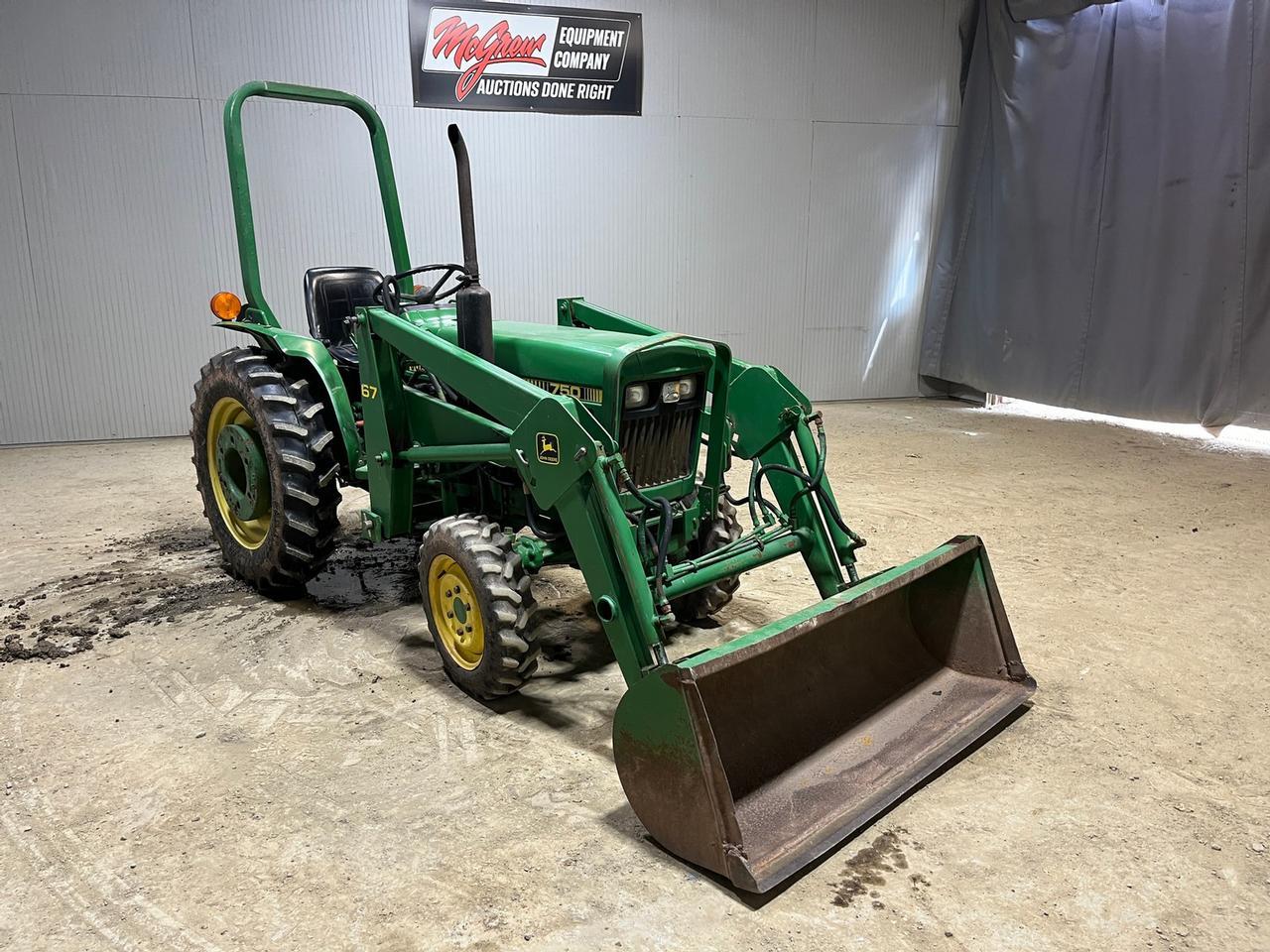 John Deere 750 Compact Tractor with Loader