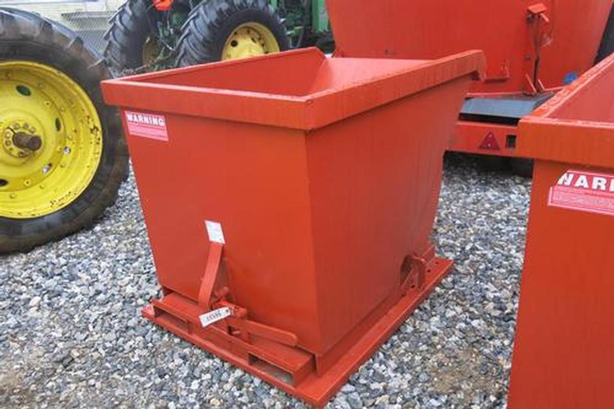 Kit Container 1.5 Cubic Yard Stackable Self Dumping Hopper