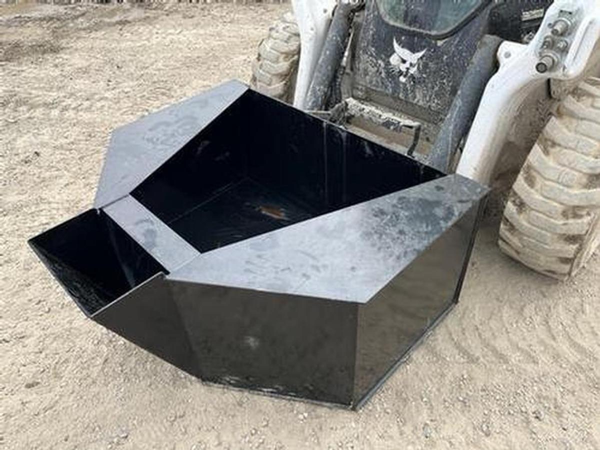 Kit Container 3/4 Cubic Yard Skid Steer Concrete Bucket