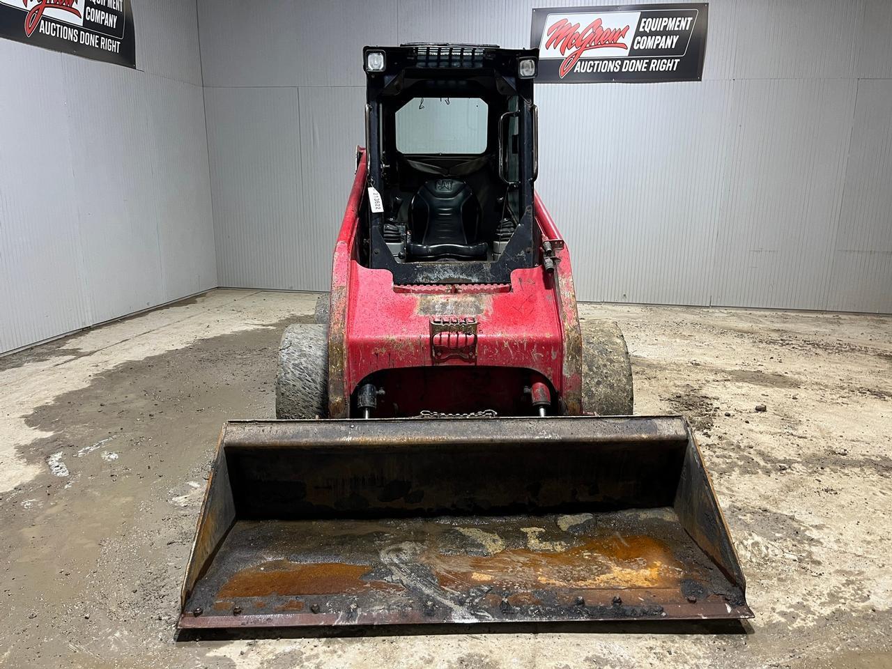 Caterpillar 246 Skid Steer Loader