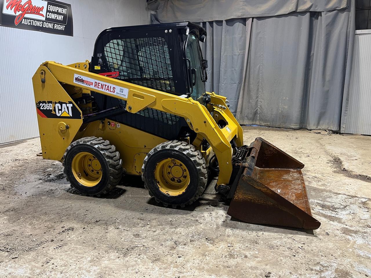 2018 Caterpillar 236D Skid Steer Loader