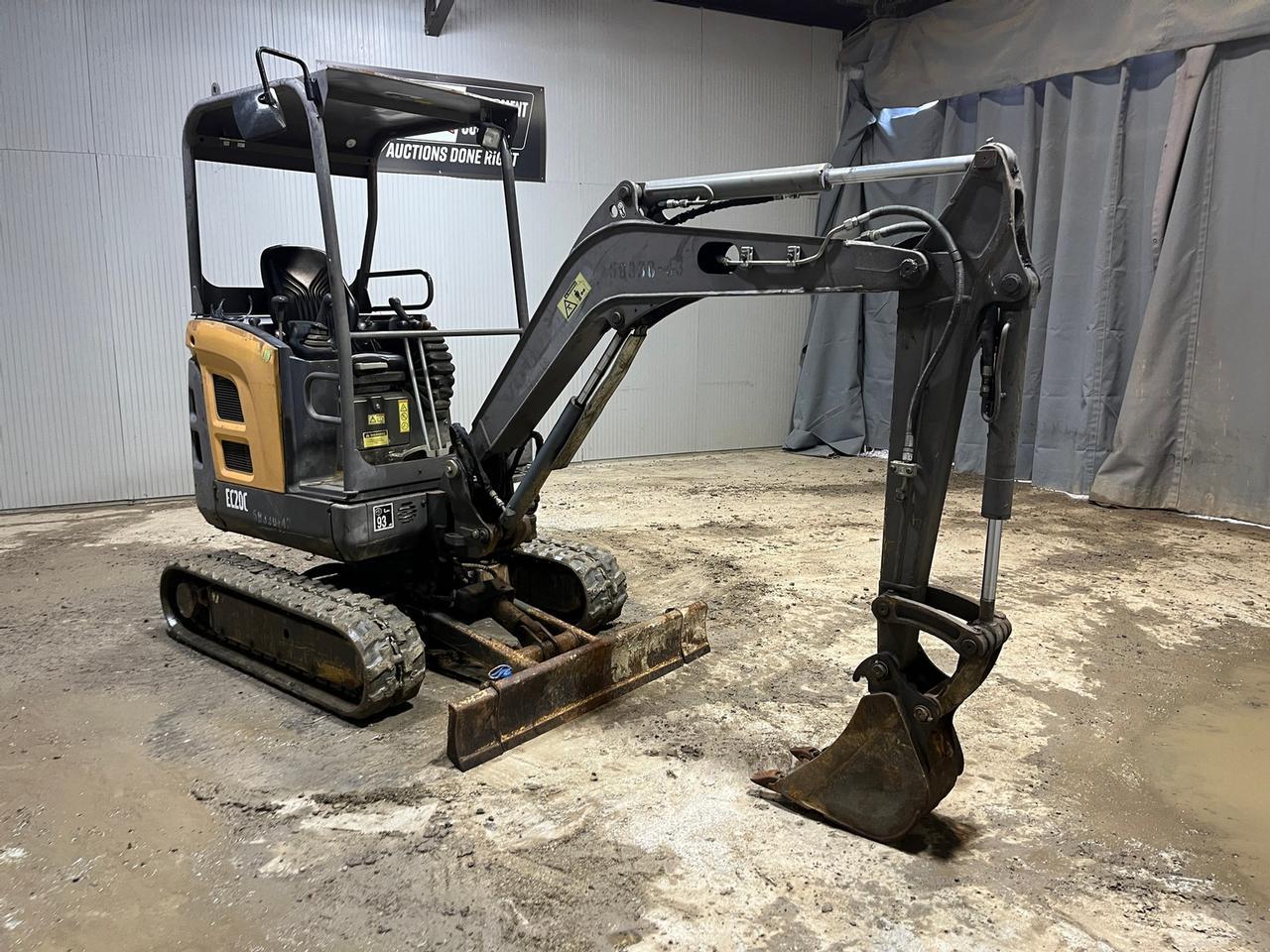 2012 Volvo EC20C Mini Excavator