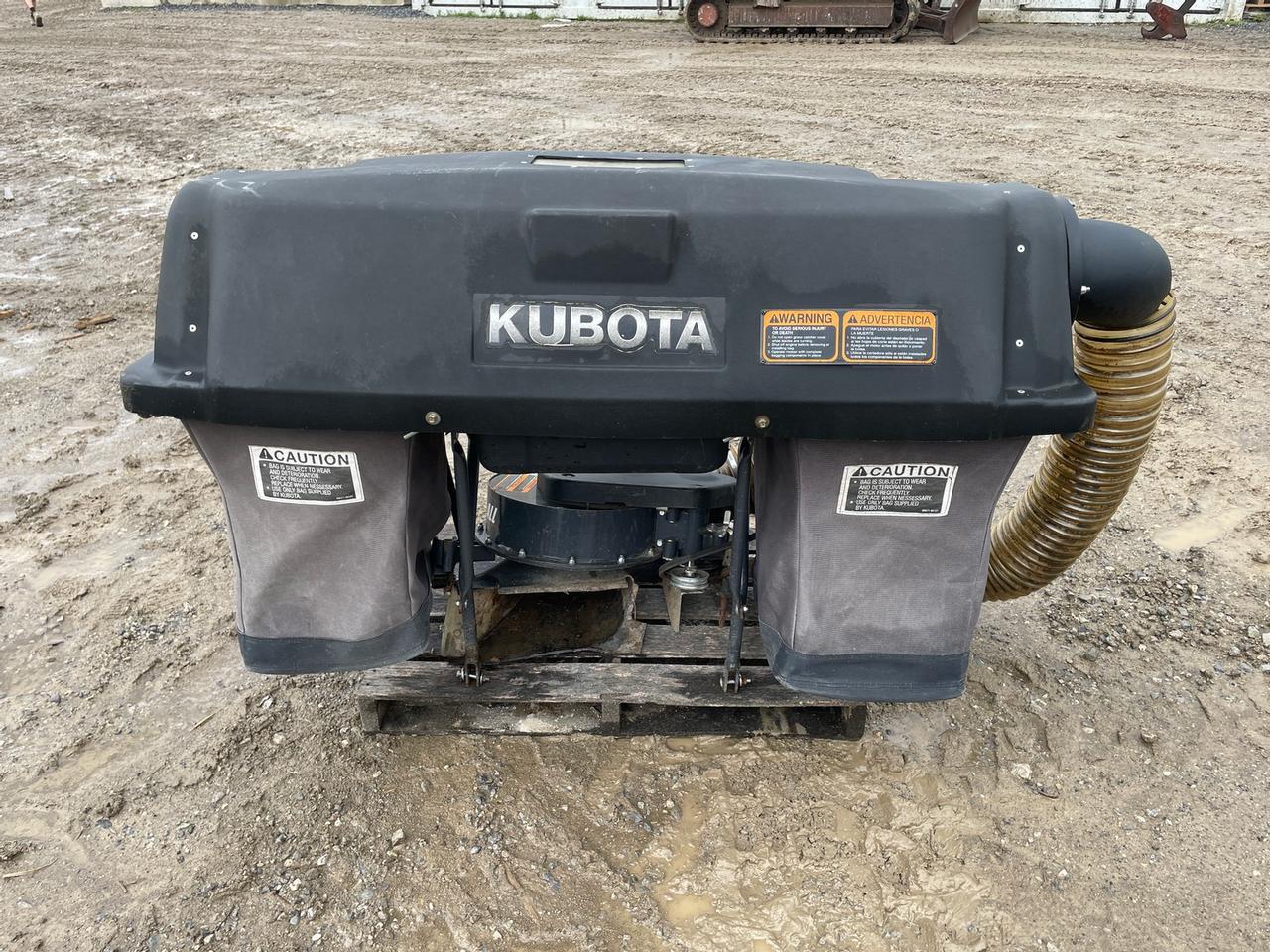 Kubota ZD3161 Grass Catcher