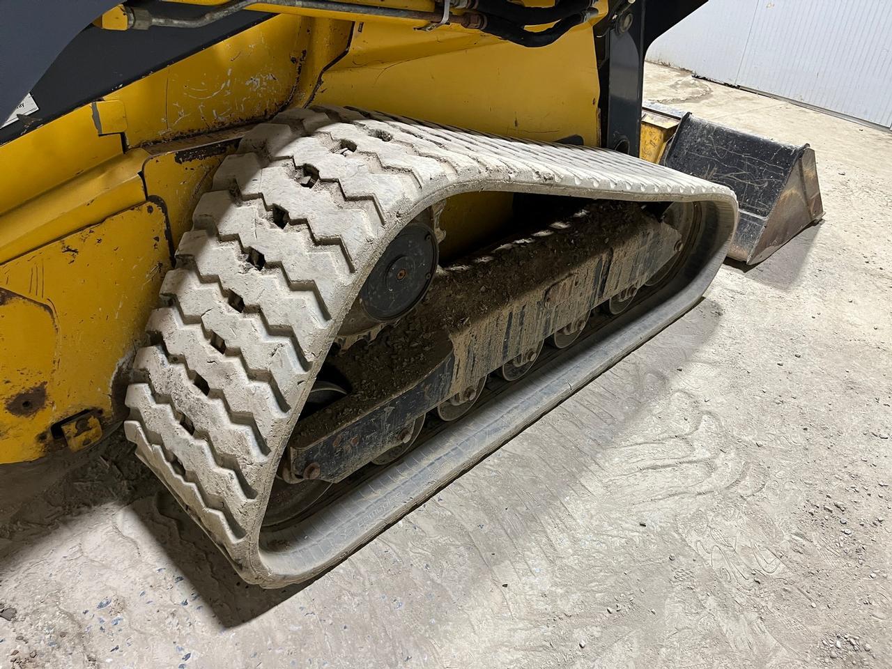 2011 John Deere 333D Skid Steer Loader