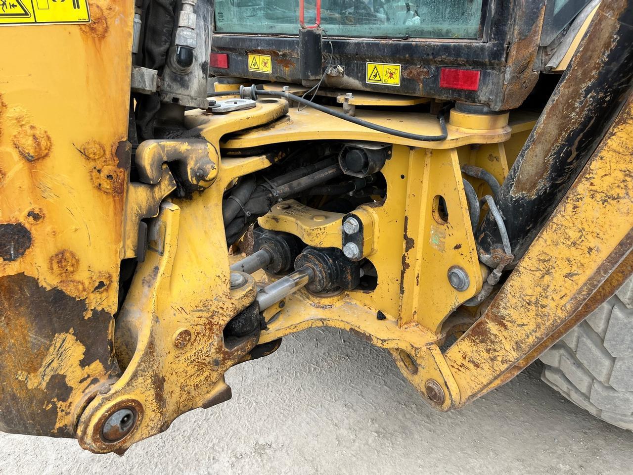 2015 Caterpillar 420F IT Loader Backhoe