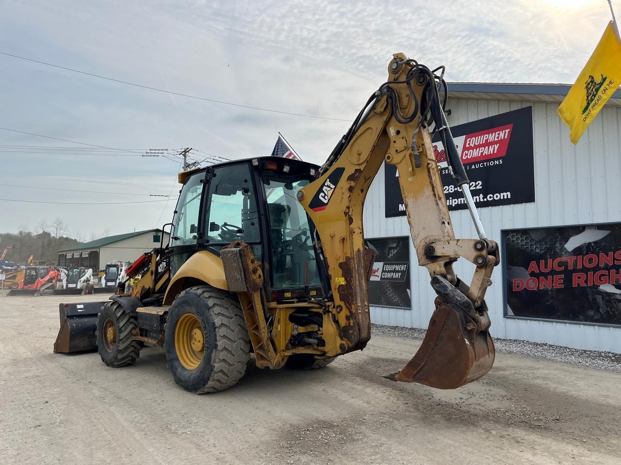 2015 Caterpillar 420F IT Loader Backhoe