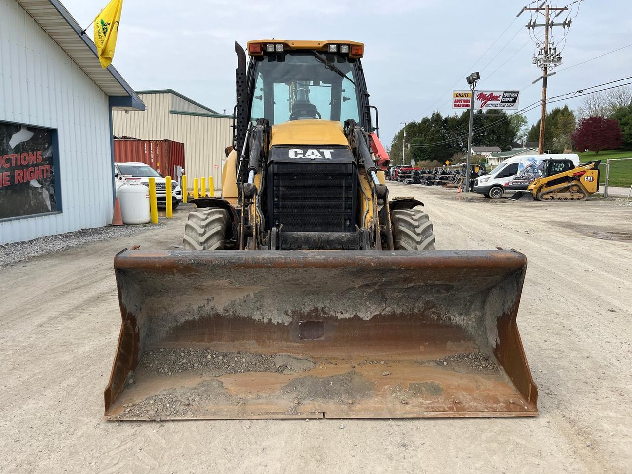 2015 Caterpillar 420F IT Loader Backhoe