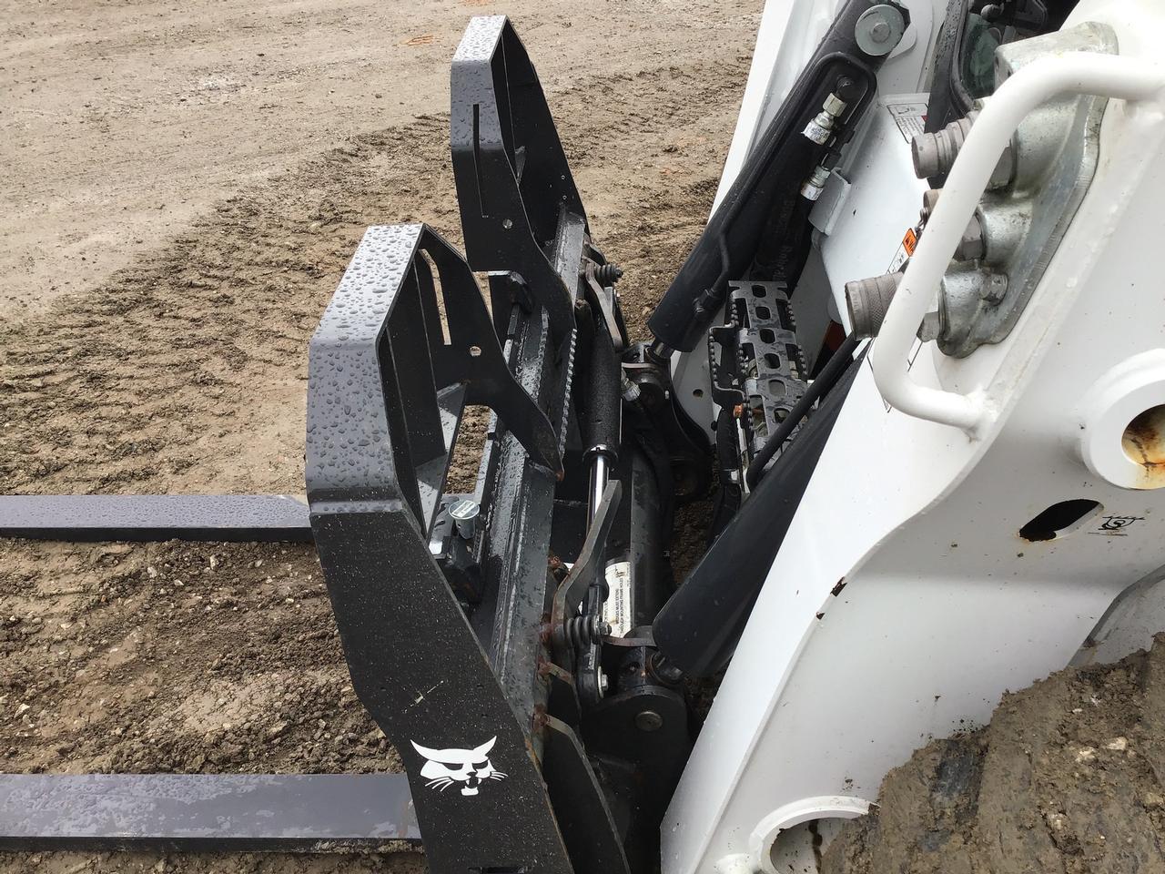 Bobcat 48" Heavy Duty Skid Steer Pallet Forks