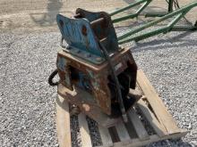 Okada OAC200 Excavator Plate Compactor