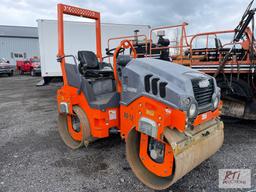 2016 Hamm HD 12 vv double drum vibratory roller, 48 inch drums 864 hours, SNH2300938