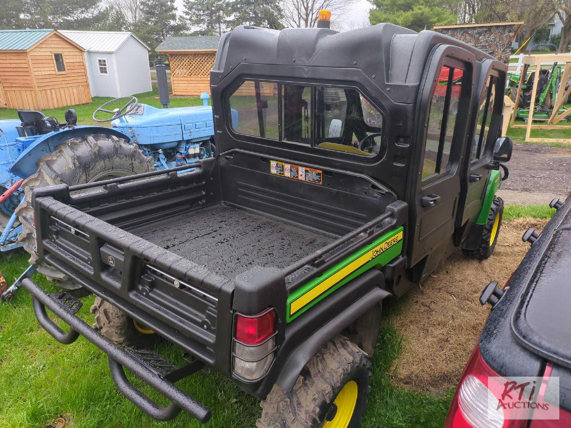 John Deere XUV 855M S4 utility vehicle, 4 passenger, cab, heat, 4WD, diesel, manual dump, 484 hrs. /