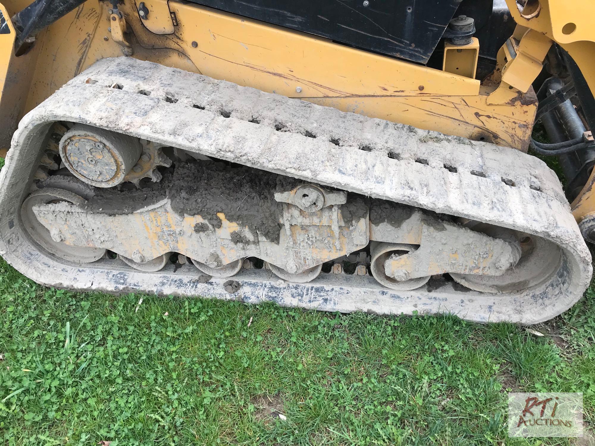 Caterpillar 259D track loader with enclosed cab, 2 speed, high flow, GP bucket, 3506 hrs, start code