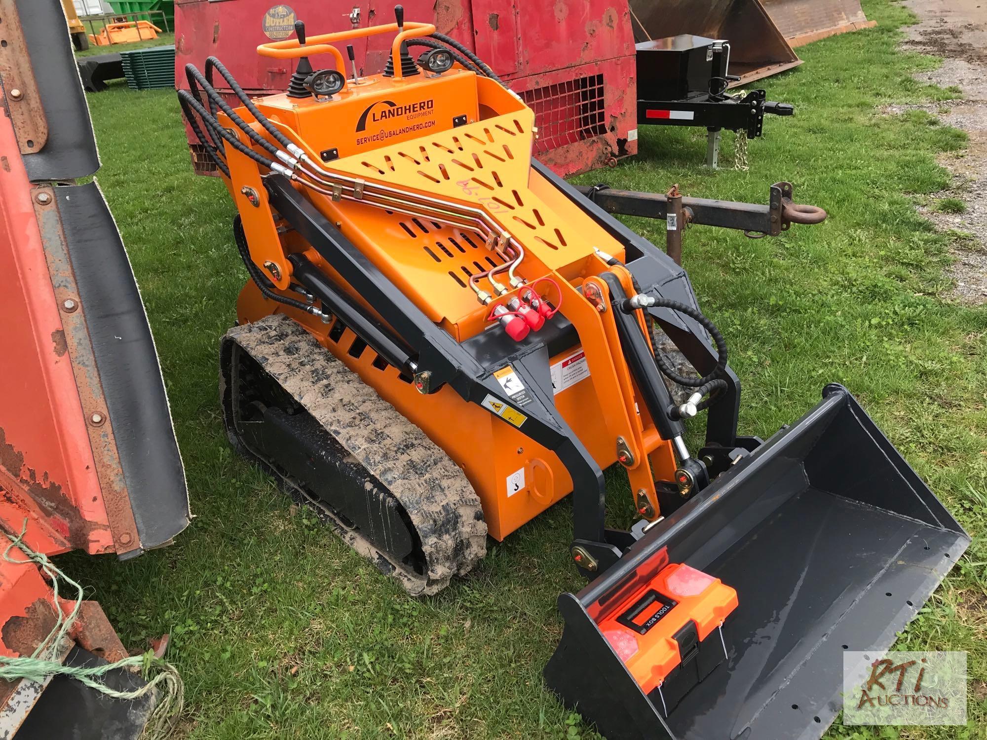 New Landhero mini ride on skid steer with 23hp gas engine