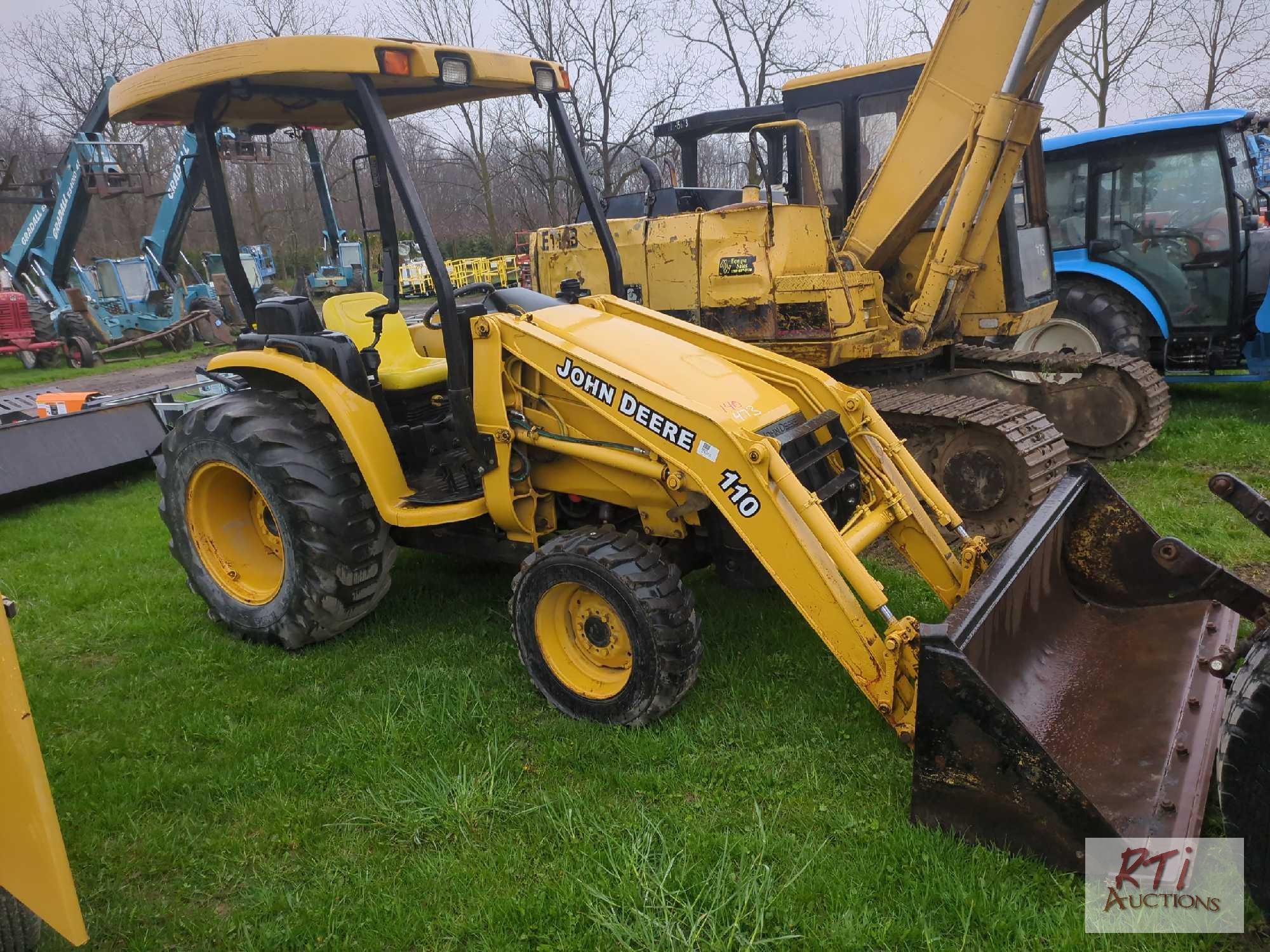 John Deere 110 tractor, loader, bucket, lift arms, PTO, diesel, 3212 hrs