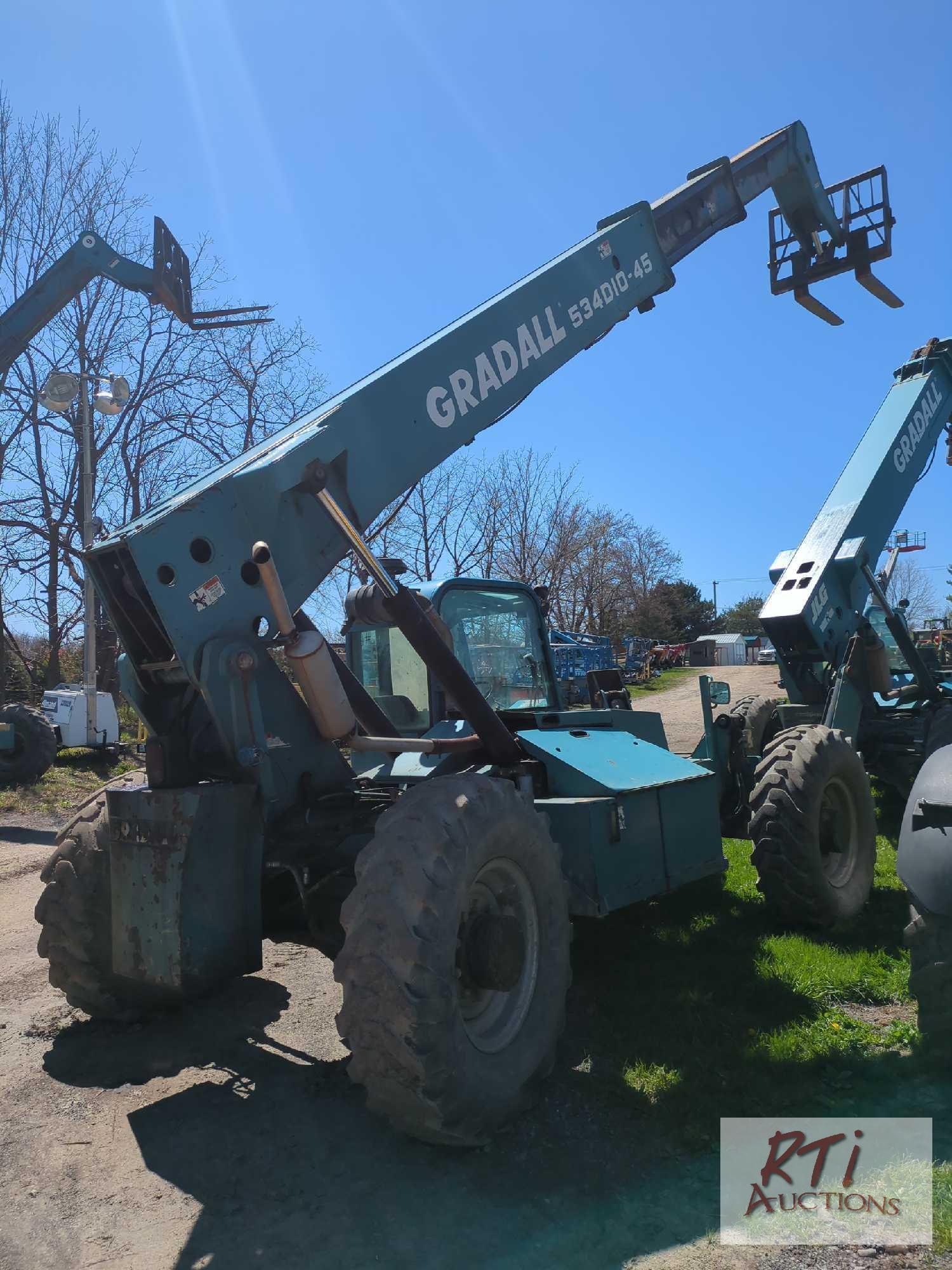 Gradall 534D10-45 telehandler, heavy duty forks, outriggers, cab, THU