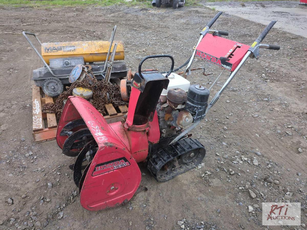 Honda HS80 walk behind snowblower, gas