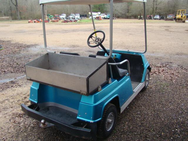 YAMAHA G1 GOLF CART