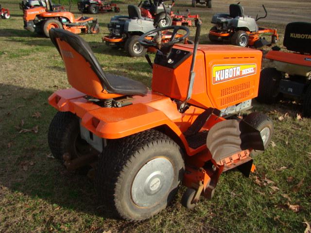 KUBOTA LAWN TRACTOR