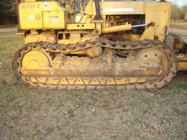 JD 450-B DOZER