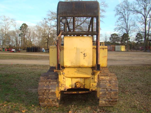 JD 450-B DOZER