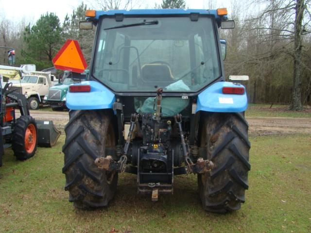 NEW HOLLAND TL90 TRACTOR