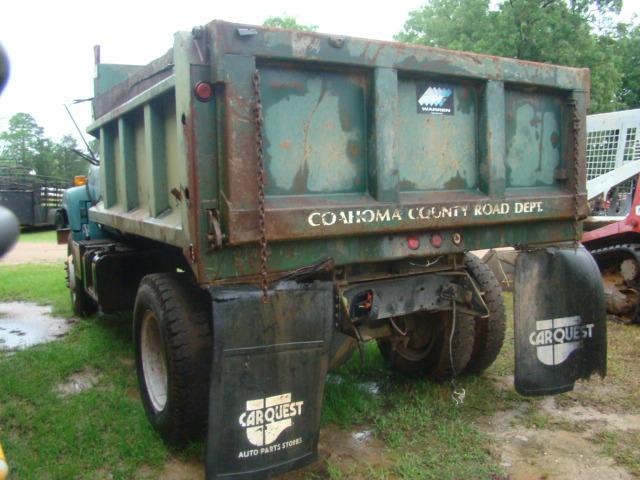 (T) (D-ROW) 1993 GMC TOP KICK DUMP TRUCK