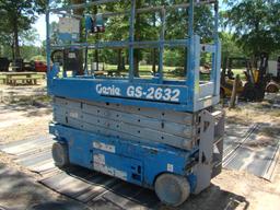 GENIE SCISSOR LIFT