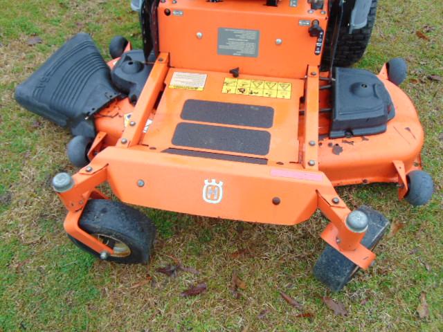 HUSQVARNA ZERO TURN LAWN MOWER