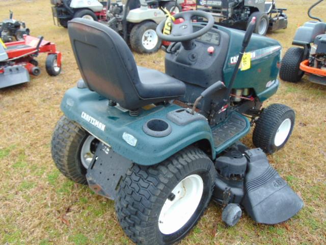 GT3000 CRAFTSMAN LAWN TRACTOR