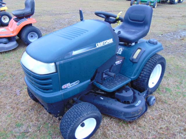 GT3000 CRAFTSMAN LAWN TRACTOR