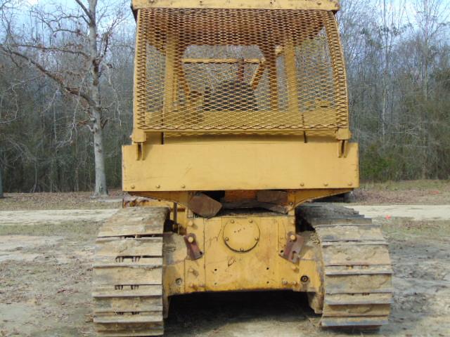 INTERNATIONAL TD9 DOZER