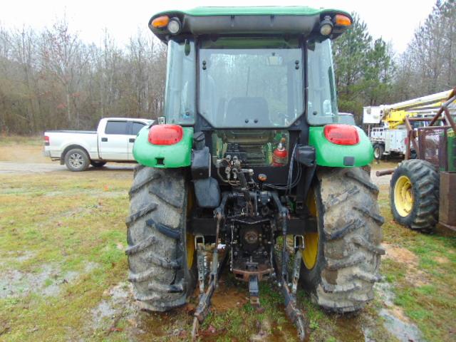 JOHN DEERE 5525 TRACTOR