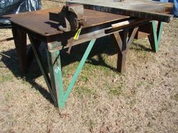 HEAVY DUTY WORK TABLE WITH VISE