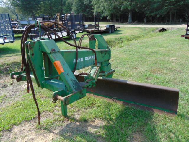 JOHN DEERE GRADER BLADE