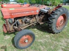 MASSEY FERGUSON 135 TRACTOR